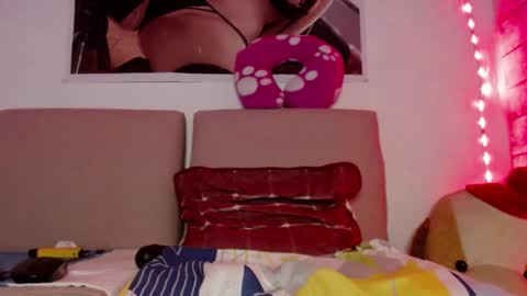 Caro milf  online show from December 2024 08:29:01 AM