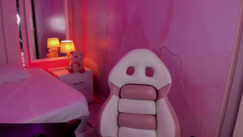 carol_sucker online show from April 2026 12:28:01 PM