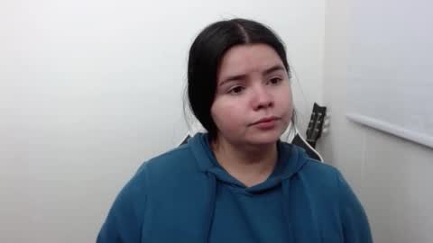 carolina online show from November 2025 02:01:01 AM