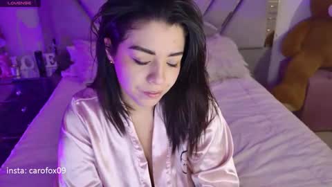 caroline online show from May 2026 12:05:02 AM