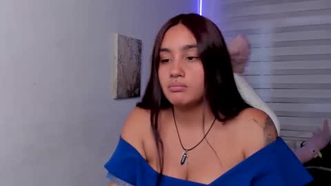 Snapshot of caroline_rodriguez_9 chatting on June 2026 07:20:01 PM caroline_rodriguez_9 online show from June 2026 07:20:01 PM