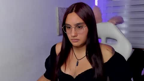 Snapshot of caroline_rodriguez_9 chatting on June 2026 07:13:02 PM caroline_rodriguez_9 online show from June 2026 07:13:02 PM
