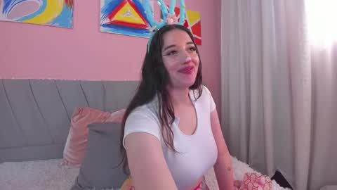    online show from December 2024 01:49:01 PM