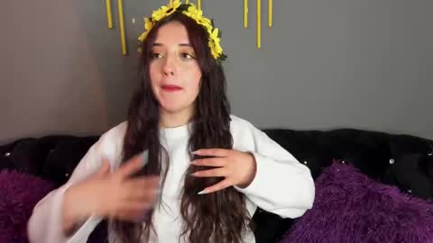    online show from December 2024 01:34:02 PM