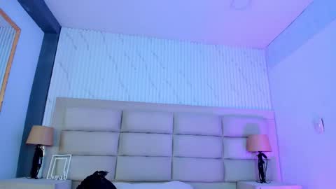 Caroline online show from March 2026 12:54:01 PM