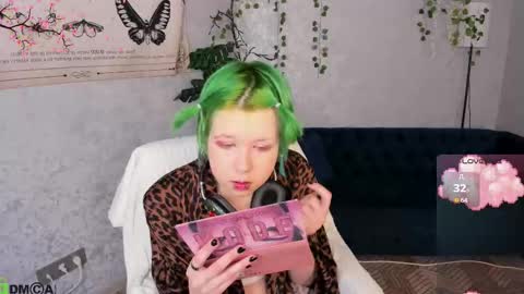 CarolineRichter online show from March 2026 02:50:02 AM