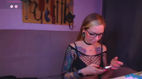 Carrie online show from April 2026 05:21:02 PM