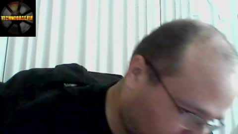 CASCADACEK online show from April 2026 07:45:01 AM