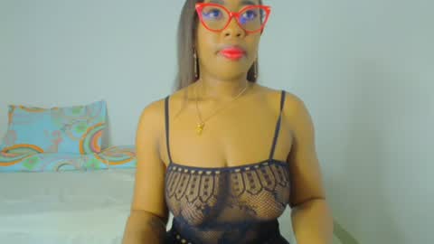 Snapshot of caseymoon chatting on June 2026 10:53:01 AM Casey online show from June 2026 10:53:01 AM