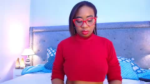 Snapshot of caseymoon chatting on July 2026 12:20:02 PM Casey online show from July 2026 12:20:02 PM