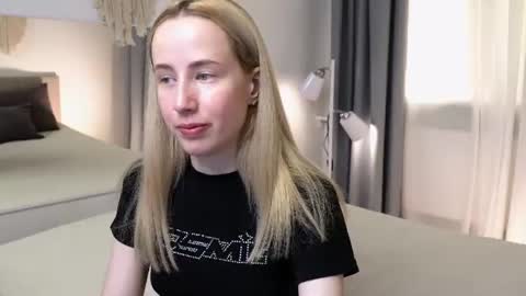 Snapshot of cassie_kelman chatting on July 2026 09:18:02 PM Cassie online show from July 2026 09:18:02 PM