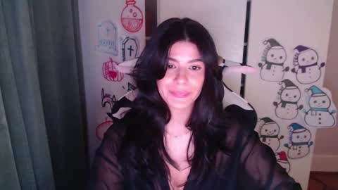cassiealvarez online show from December 2025 04:06:02 AM