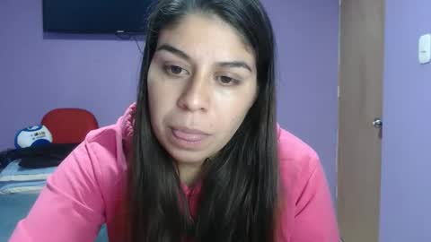 Snapshot of cata_09 chatting on May 2026 06:24:01 PM cata online show from May 2026 06:24:01 PM