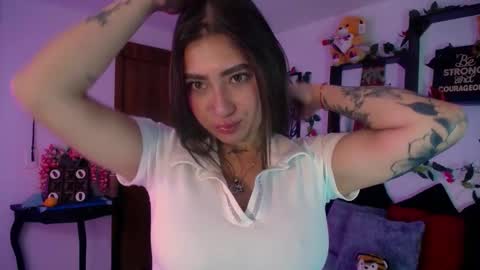 cata_lover1 online show from February 2026 12:43:02 PM