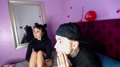 Snapshot of catalellaandpaul chatting on February 2025 05:02:02 AM CatalellaAndPaul online show from February 2025 05:02:02 AM