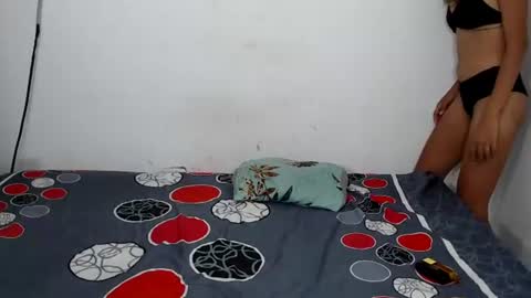cataliinah_ online show from June 2026 06:50:01 PM