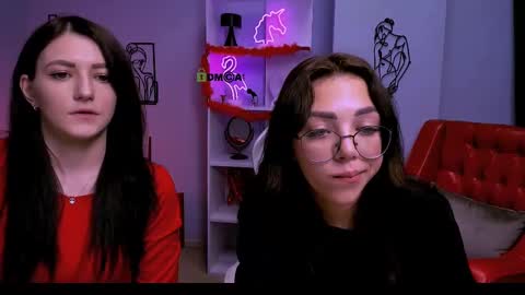 Snapshot of catherine_kitty chatting on March 2025 11:22:02 PM Catherine online show from March 2025 11:22:02 PM