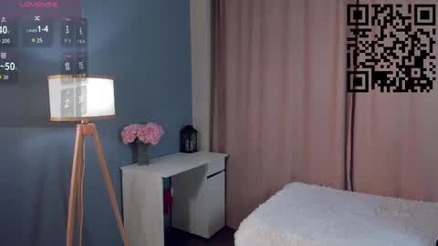 Mia online show from April 2026 11:06:01 AM