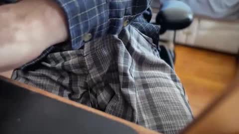 catmandoo21001 online show from April 2026 07:49:01 PM