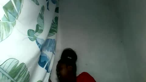 cclanioo online show from June 2026 07:03:01 AM