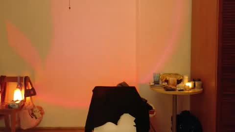 Ametrine online show from November 2025 10:48:01 PM