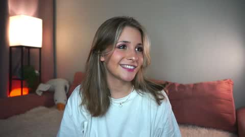 Snapshot of ceceliapidcock chatting on April 2026 07:16:01 PM Lina online show from April 2026 07:16:01 PM