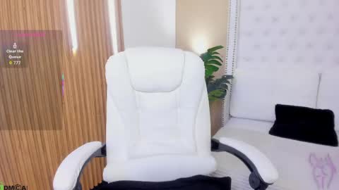 Celeste Wayne online show from April 2026 09:04:01 PM