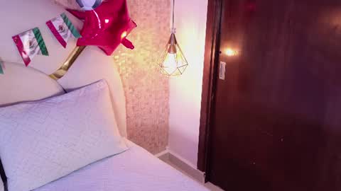 celestte_sm online show from June 2026 07:13:01 PM