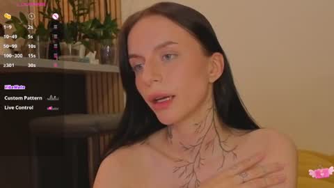 Livia online show from July 2026 09:57:01 PM