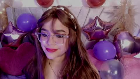 Snapshot of chaarlotte_1 chatting on June 2026 01:09:02 PM charlotte online show from June 2026 01:09:02 PM