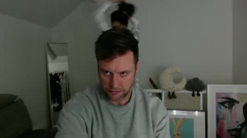 Snapshot of chacar123 chatting on April 2026 12:09:02 AM 2Play and play2 online show from April 2026 12:09:02 AM