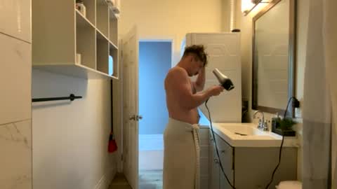 Snapshot of chadtitan chatting on June 2026 03:35:01 PM ChadTitan online show from June 2026 03:35:01 PM