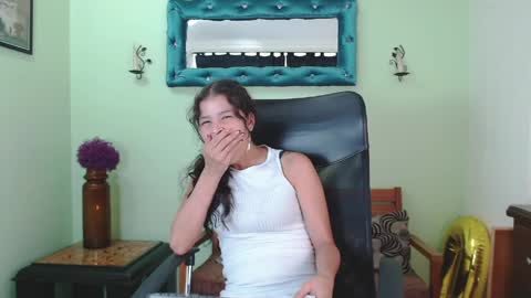 Chalon  online show from April 2026 07:06:02 PM