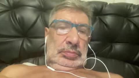 champsex305610 online show from April 2026 04:40:01 PM