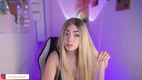 Snapshot of channel_blonde_a chatting on January 2026 03:49:01 PM channel_blonde_a online show from January 2026 03:49:01 PM