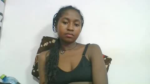 chantale483461 online show from March 2026 06:23:01 PM