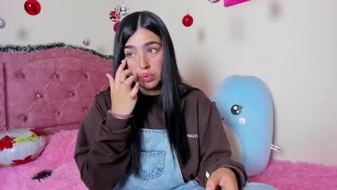 Snapshot of charlothe942 chatting on January 2026 11:08:02 PM Charlothe online show from January 2026 11:08:02 PM