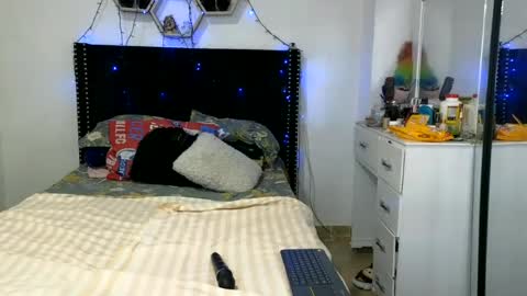 Snapshot of charlotte_027 chatting on June 2026 03:31:02 AM charlotte_027 online show from June 2026 03:31:02 AM