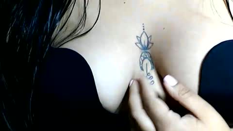 charlottequeen_21 online show from March 2026 12:11:01 PM