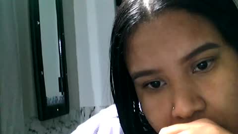 charlottequeen_21 online show from July 2026 01:18:02 AM