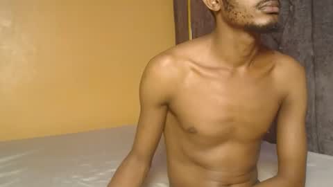 charmleo online show from April 2026 05:10:02 PM