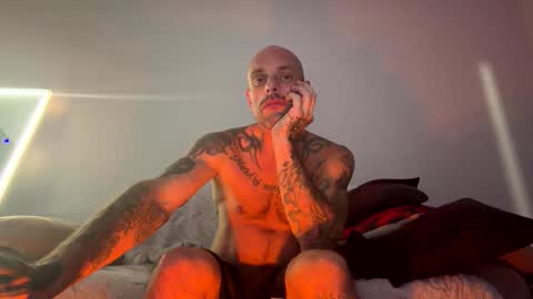 Chase2Attract online show from April 2026 03:48:01 AM