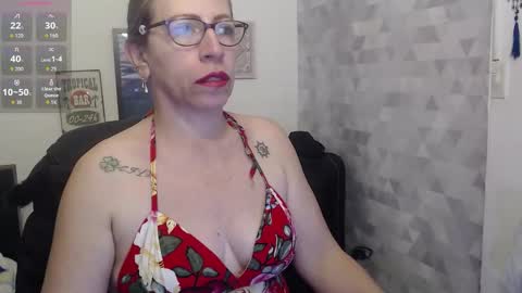 CHAYLA VICTORIA RUIZ  online show from September 2025 11:23:01 AM