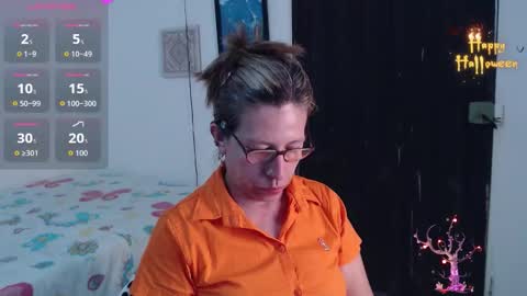 CHAYLA VICTORIA RUIZ  online show from October 2025 09:36:01 PM