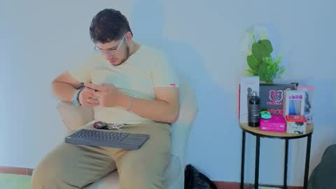   online show from March 2026 04:06:02 AM