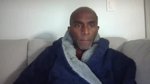 chenthu1979 online show from April 2026 10:46:01 AM