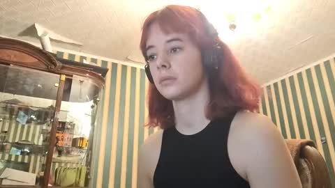 Emely online show from March 2026 06:04:02 PM