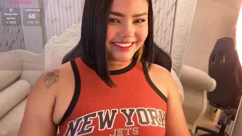 cherry_bunny_cn online show from June 2026 01:38:02 PM