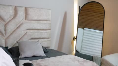 Snapshot of cherry_bunnyx chatting on June 2026 04:40:01 AM cherry_bunnyx online show from June 2026 04:40:01 AM