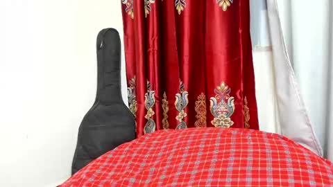 Snapshot of cherry_falls chatting on June 2026 09:20:01 PM cherry_falls online show from June 2026 09:20:01 PM